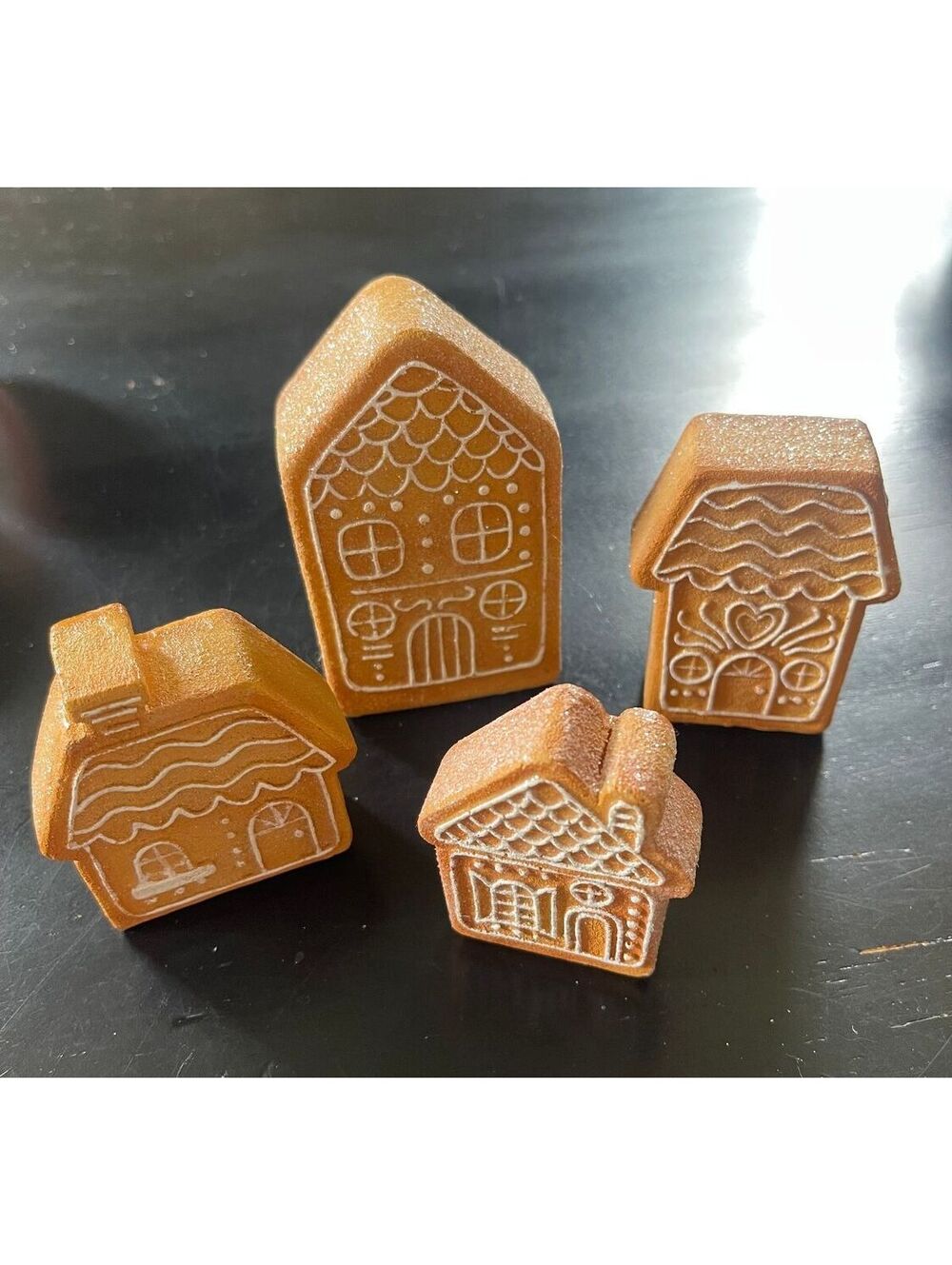 Set of 4 Decorative Gingerbread House Figurines